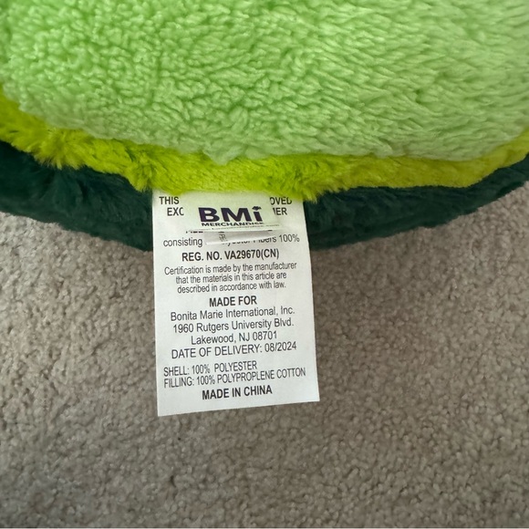 Avocado plush - Picture 2 of 7